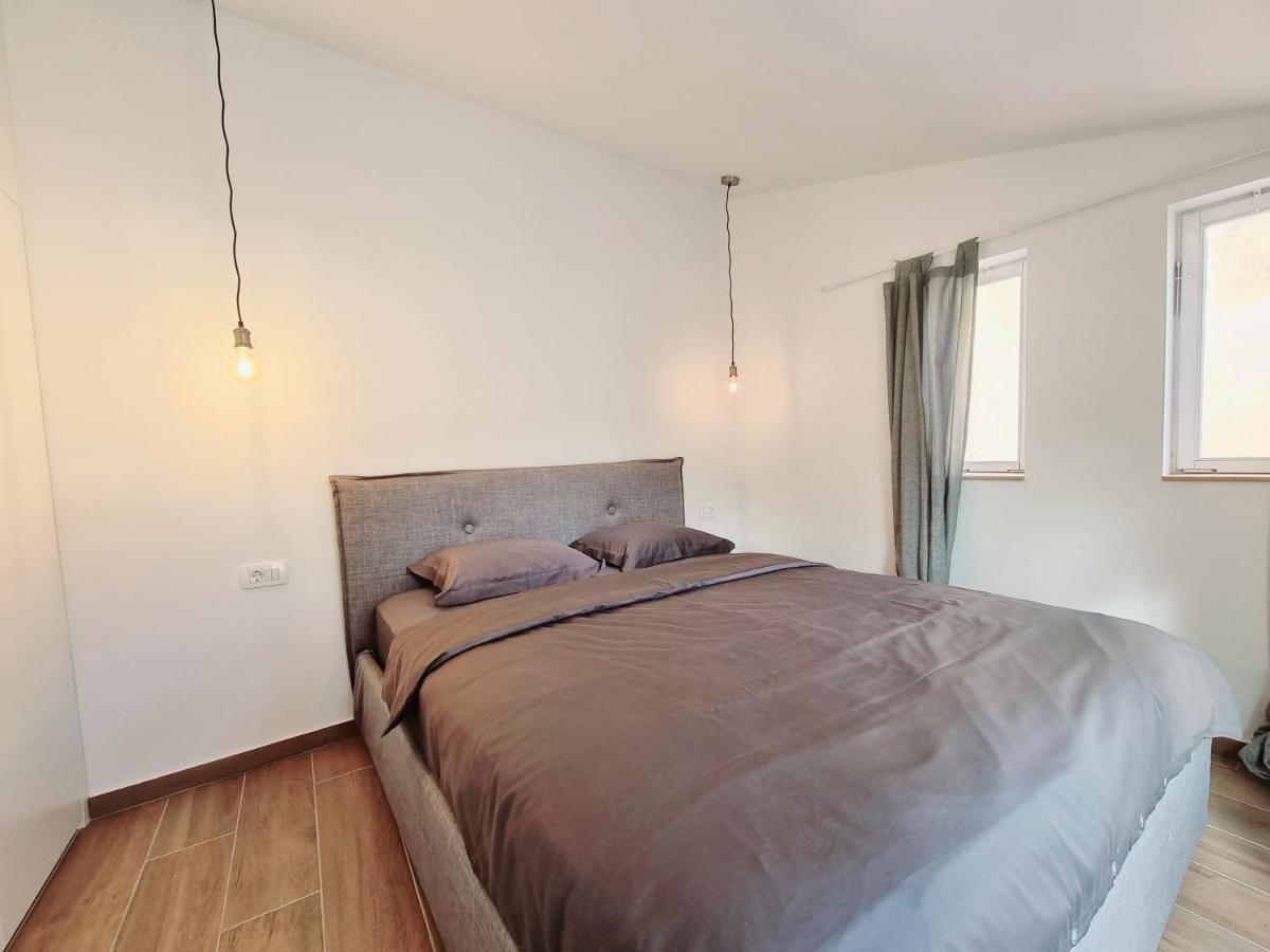 As Deluxe Apartments Piran Exterior photo